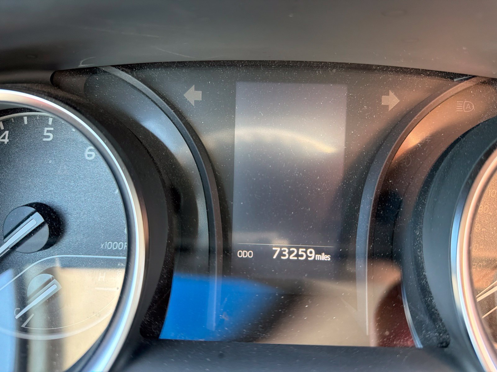Used 2018 Toyota Camry LE FWD image 7