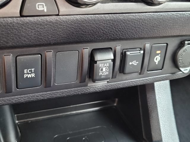 Used 2023 Toyota Tacoma TRD Off-Road AWD/4WD image 22