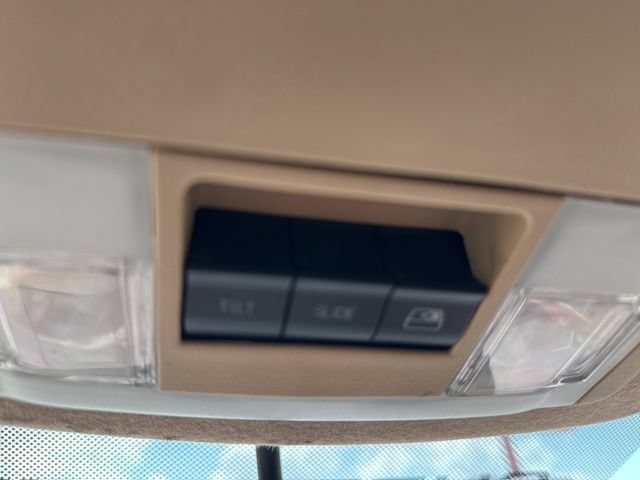 Used 2013 Ford F350 King Ranch AWD/4WD image 33