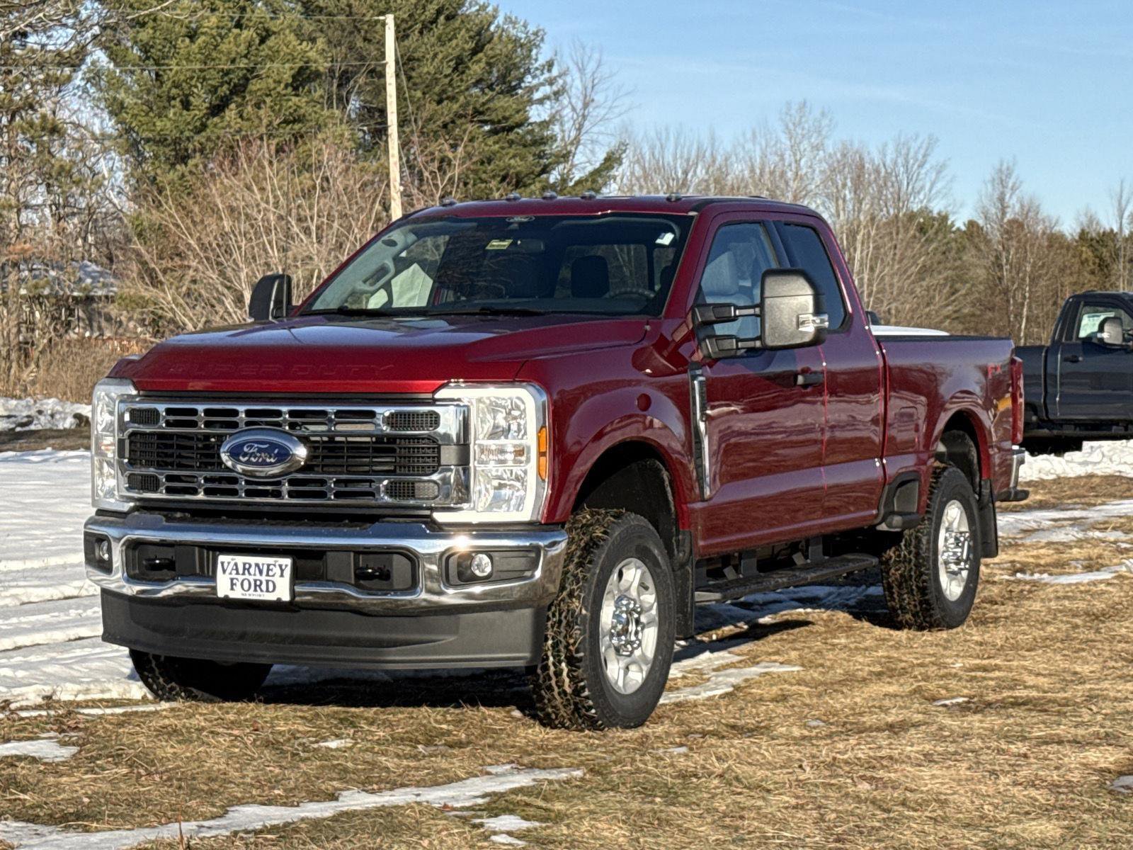 New 2026 Ford F250 XLT w/ FX4 Off-Road Package