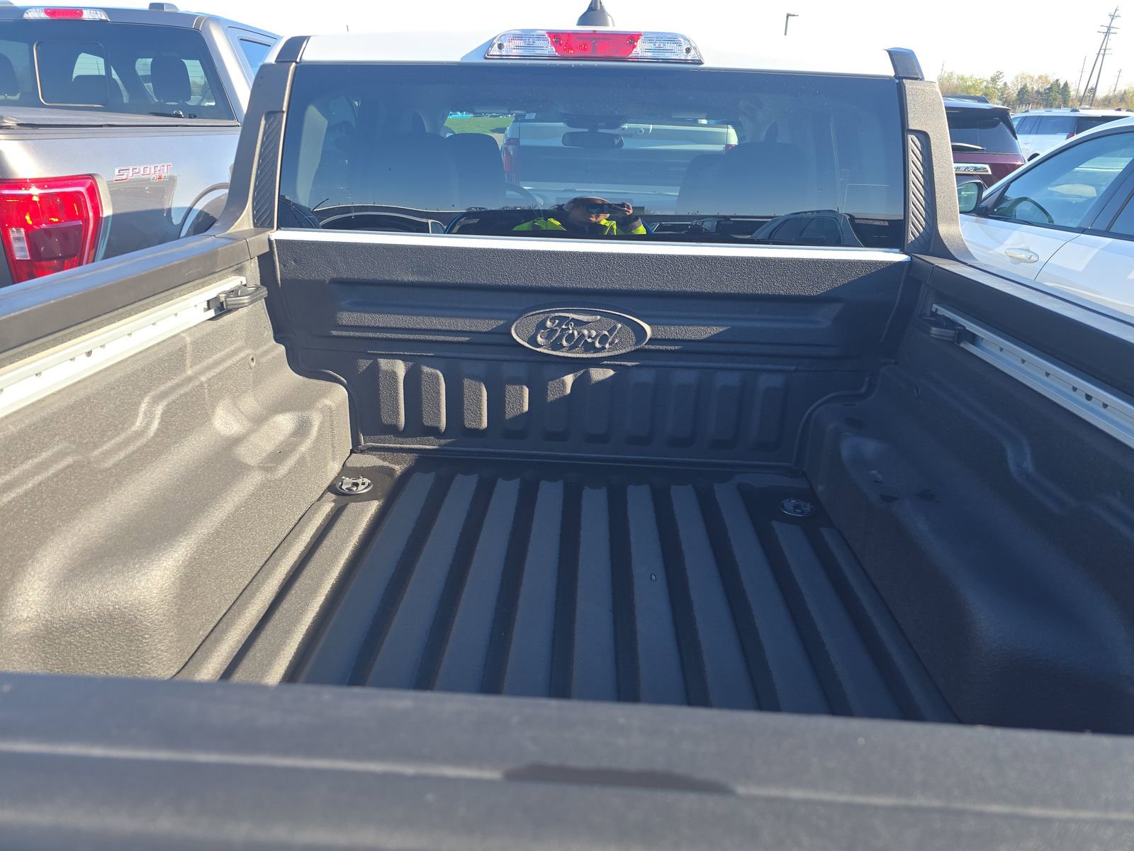 Used 2025 Ford Maverick XLT w/ Equipment Group 301A AWD/4WD image 15