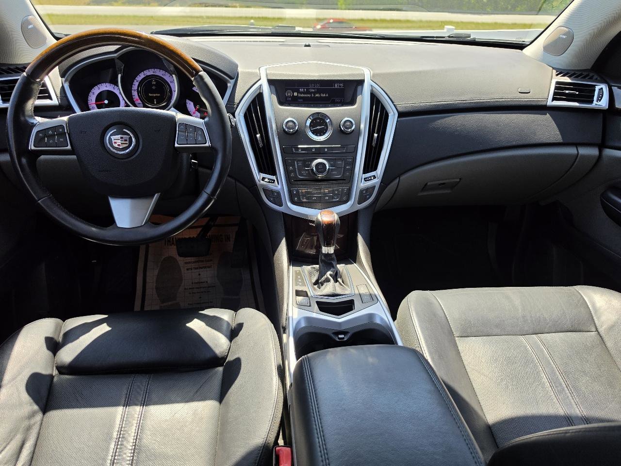 Used 2010 Cadillac SRX Luxury FWD image 9