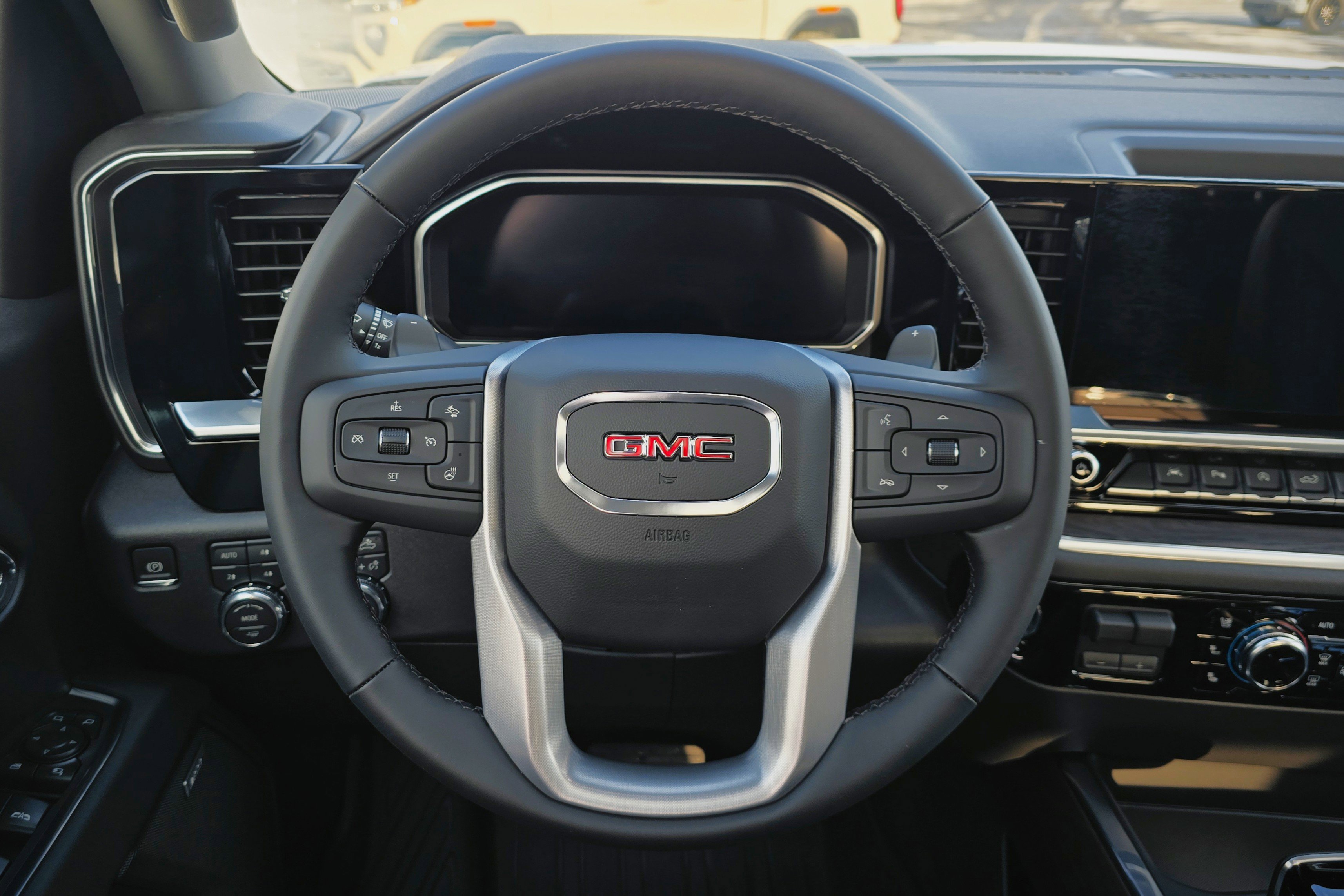 New 2026 GMC Sierra 1500 SLT w/ SLT Premium Plus Package image 21