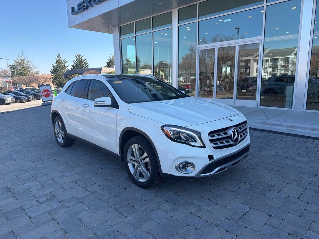 Used 2018 Mercedes-Benz GLA 250 4MATIC image 2