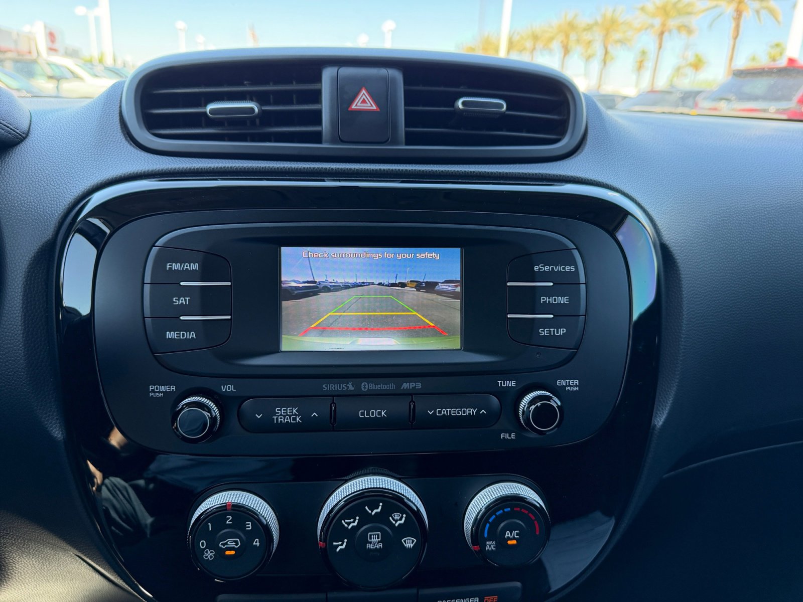 Used 2015 Kia Soul ! image 29