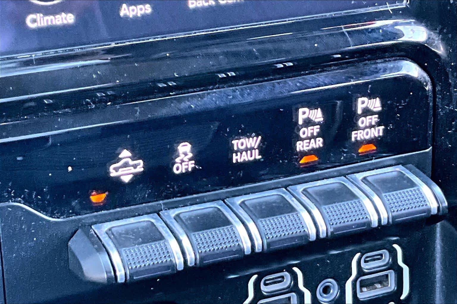 Used 2019 RAM 1500 Limited RWD image 32