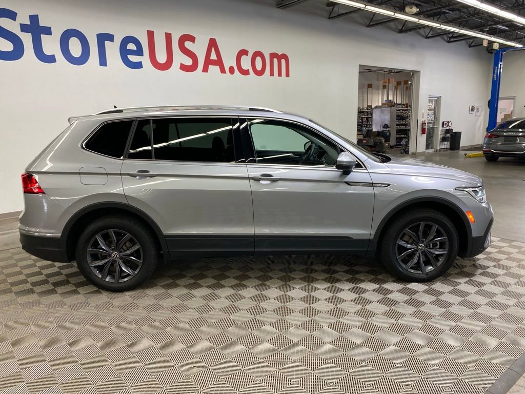 Used 2024 Volkswagen Tiguan Wolfsburg Edition image 18