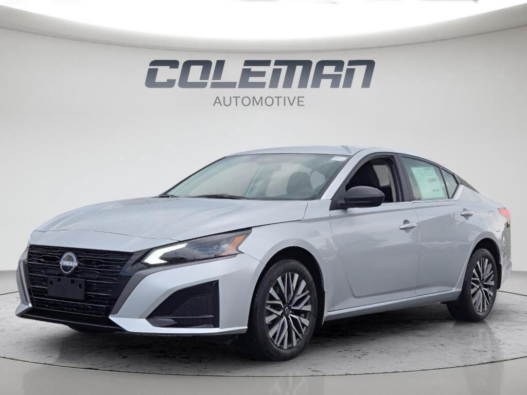 New 2026 Nissan Altima 2.5 SV AWD/4WD image 1