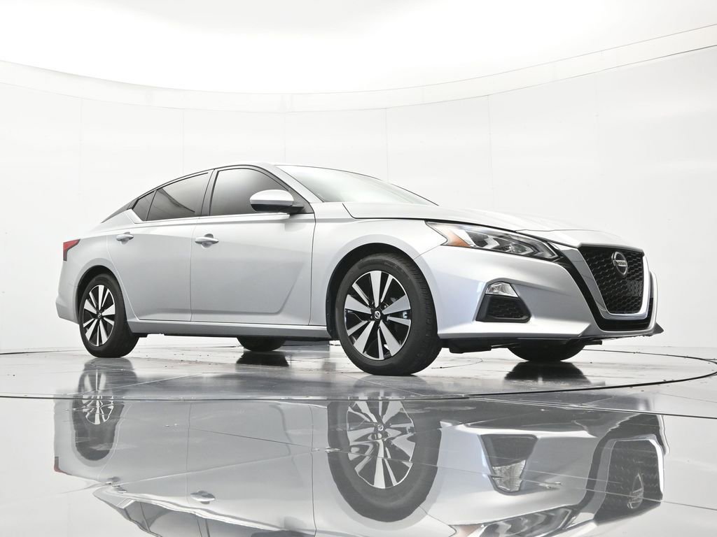 Certified 2022 Nissan Altima 2.5 SV FWD image 37