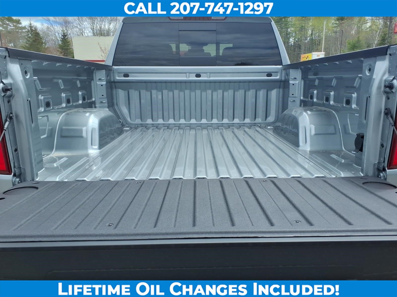 New 2026 Chevrolet Silverado 1500 LTZ w/ LTZ Convenience Package II AWD/4WD image 10