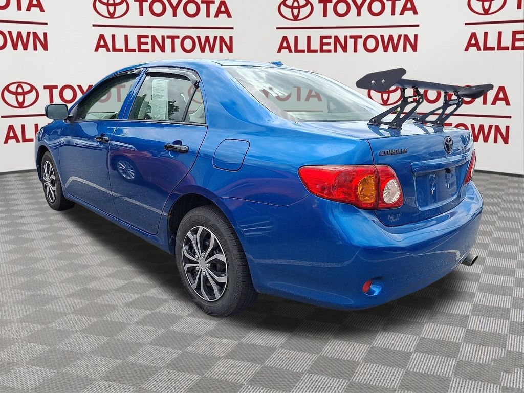 Used 2010 Toyota Corolla LE FWD image 4
