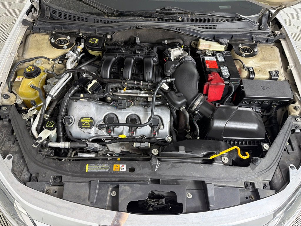 Used 2010 Ford Fusion Sport image 21