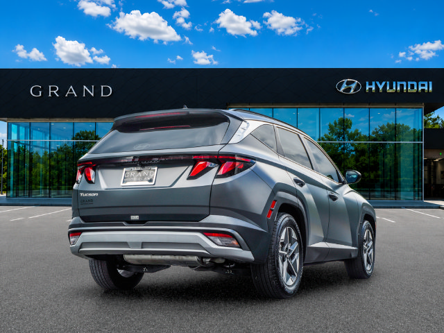 Certified 2025 Hyundai Tucson SEL FWD image 6