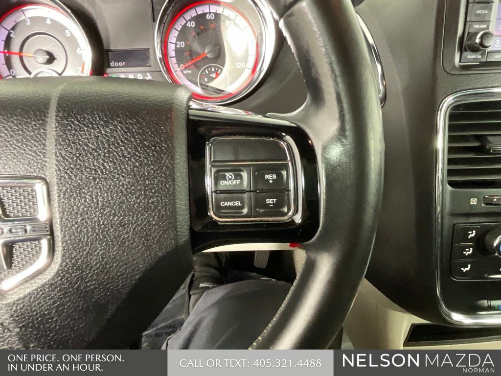 Used 2018 Dodge Grand Caravan SXT image 43