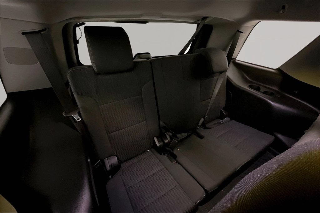 Used 2019 Chevrolet Tahoe LS AWD/4WD image 21