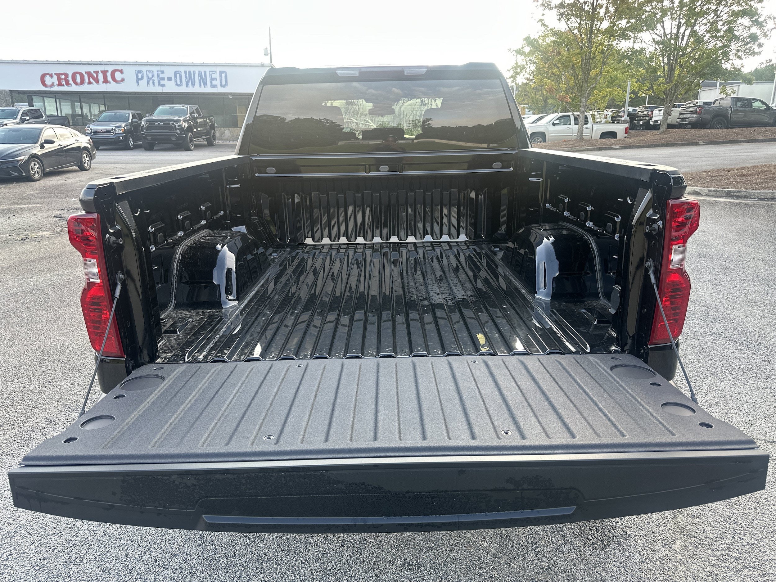New 2026 Chevrolet Silverado 1500 Custom RWD image 18