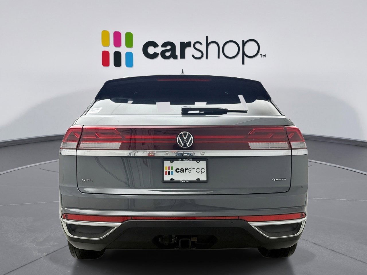 Used 2025 Volkswagen Atlas Cross Sport SEL image 4