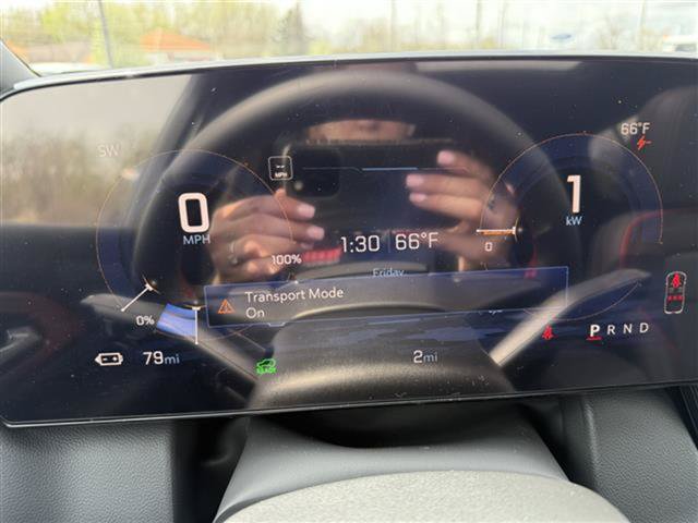 New 2025 Chevrolet Equinox EV RS AWD/4WD image 23