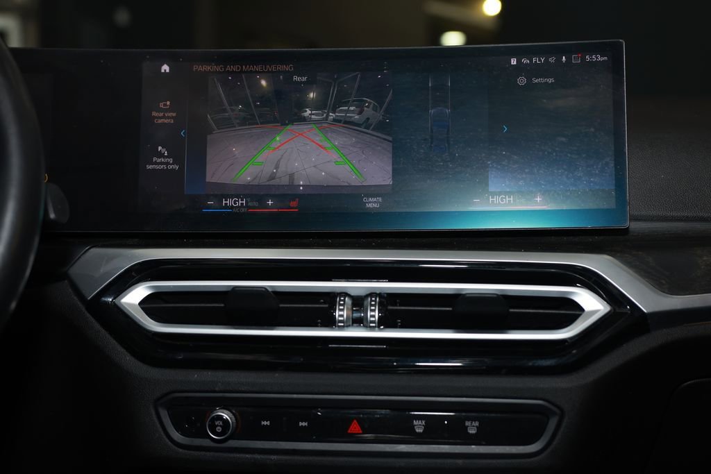 Used 2023 BMW 330e xDrive w/ Premium Package image 33