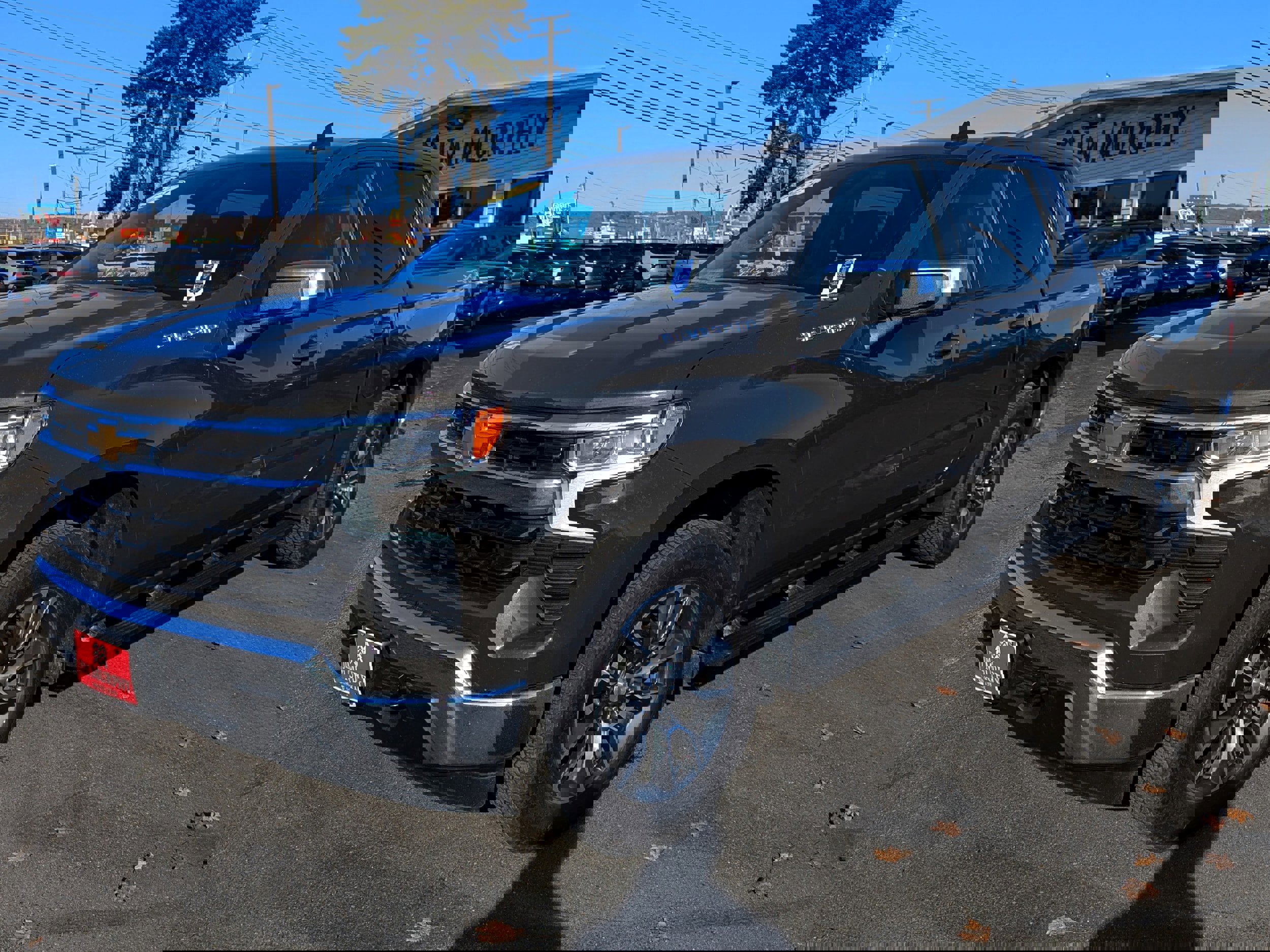 Used 2023 Chevrolet Silverado 1500 LT