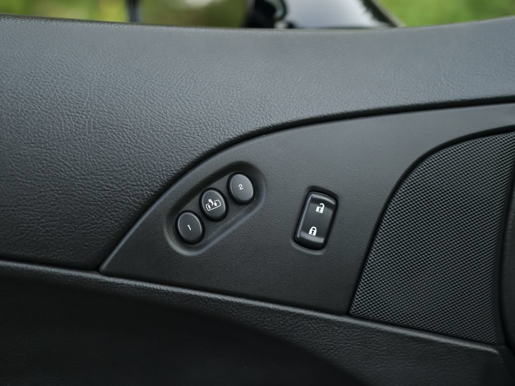 Used 2008 Chevrolet Corvette Coupe w/ Preferred Equipment Group RWD image 25