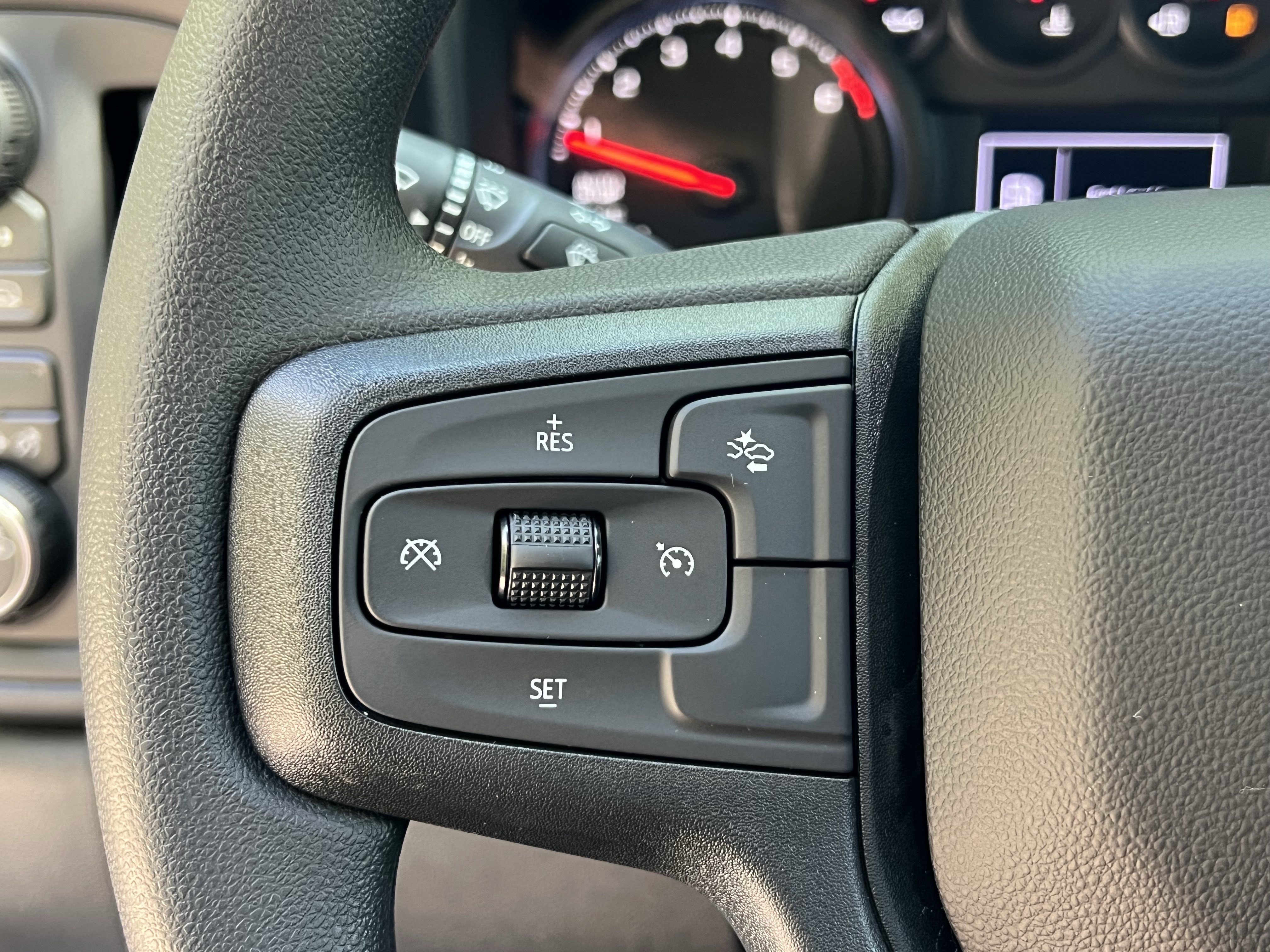 New 2026 Chevrolet Silverado 1500 Custom w/ Turbomax Blackout Package AWD/4WD image 20