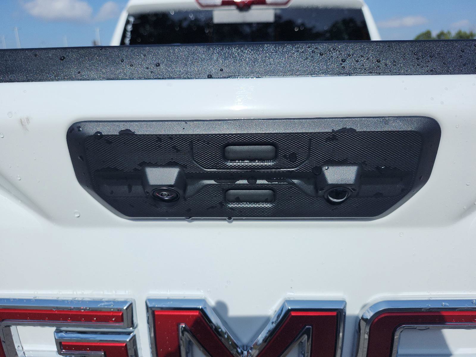 New 2026 GMC Sierra 1500 AT4 w/ AT4 Premium Package image 9