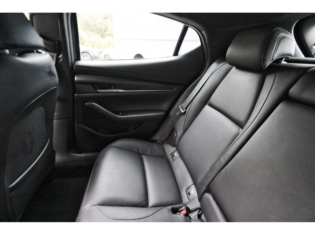 Used 2021 MAZDA MAZDA3 s FWD image 10