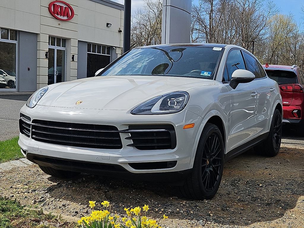Used 2020 Porsche Cayenne image 3