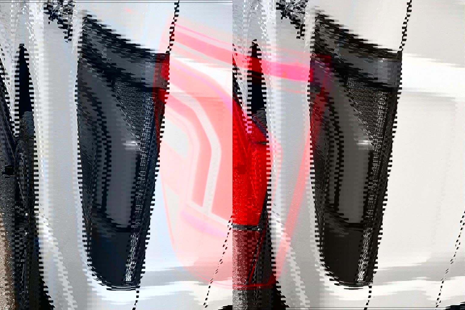 Certified 2025 Ford F150 Platinum w/ Equipment Group 702A High AWD/4WD image 31