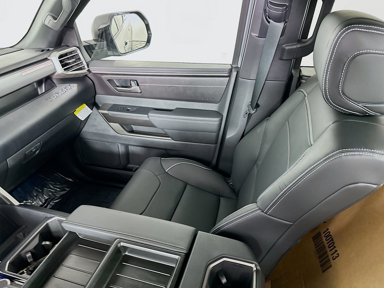 New 2026 Toyota Tundra SR5 w/ SR5 Premium Package AWD/4WD image 23