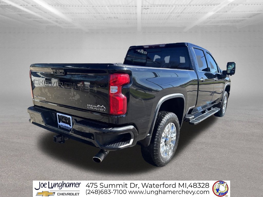 Used 2022 Chevrolet Silverado 2500 High Country w/ Safety Package II AWD/4WD image 3