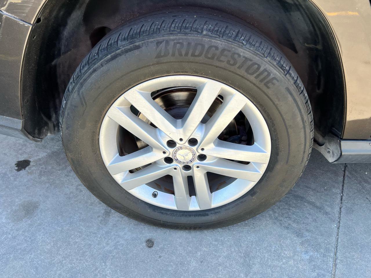 Used 2014 Mercedes-Benz GL 450 4MATIC image 39
