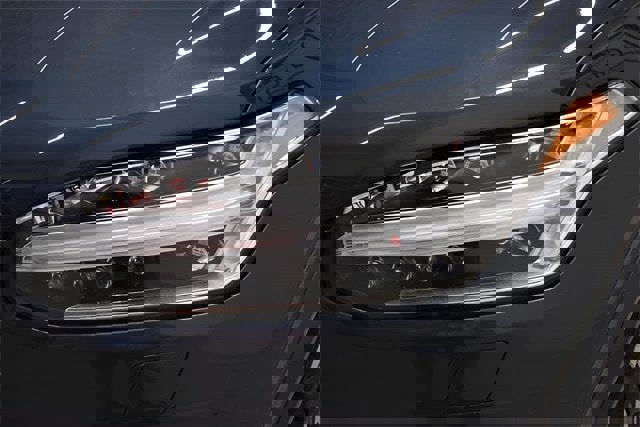 Used 2024 Volvo XC90 B6 Plus image 17