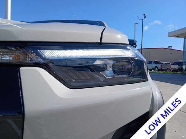 Used 2026 Chevrolet Colorado ZR2 w/ Technology Package image 4