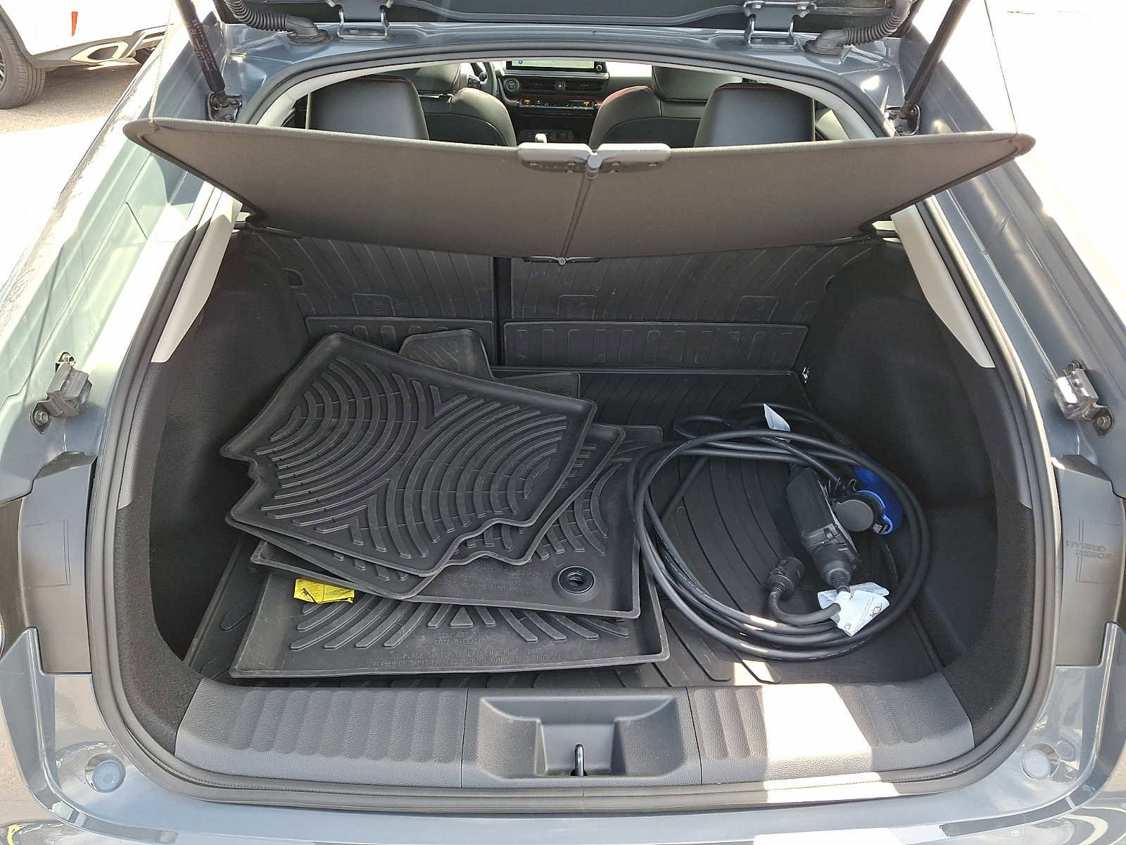 Used 2024 Toyota Prius Prime FWD image 28