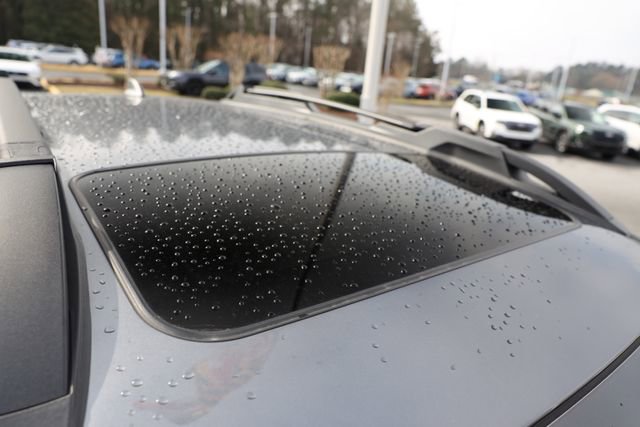 Certified 2022 Subaru Outback Limited image 9