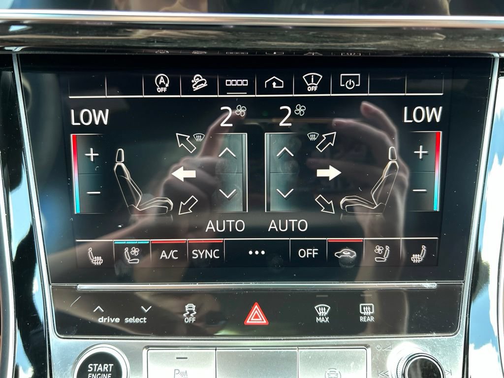 Used 2021 Audi Q7 3.0T Prestige AWD/4WD image 24