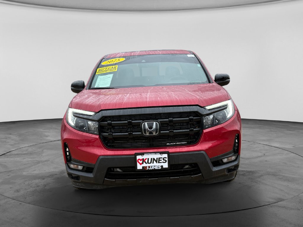 Used 2025 Honda Ridgeline Black Edition image 3
