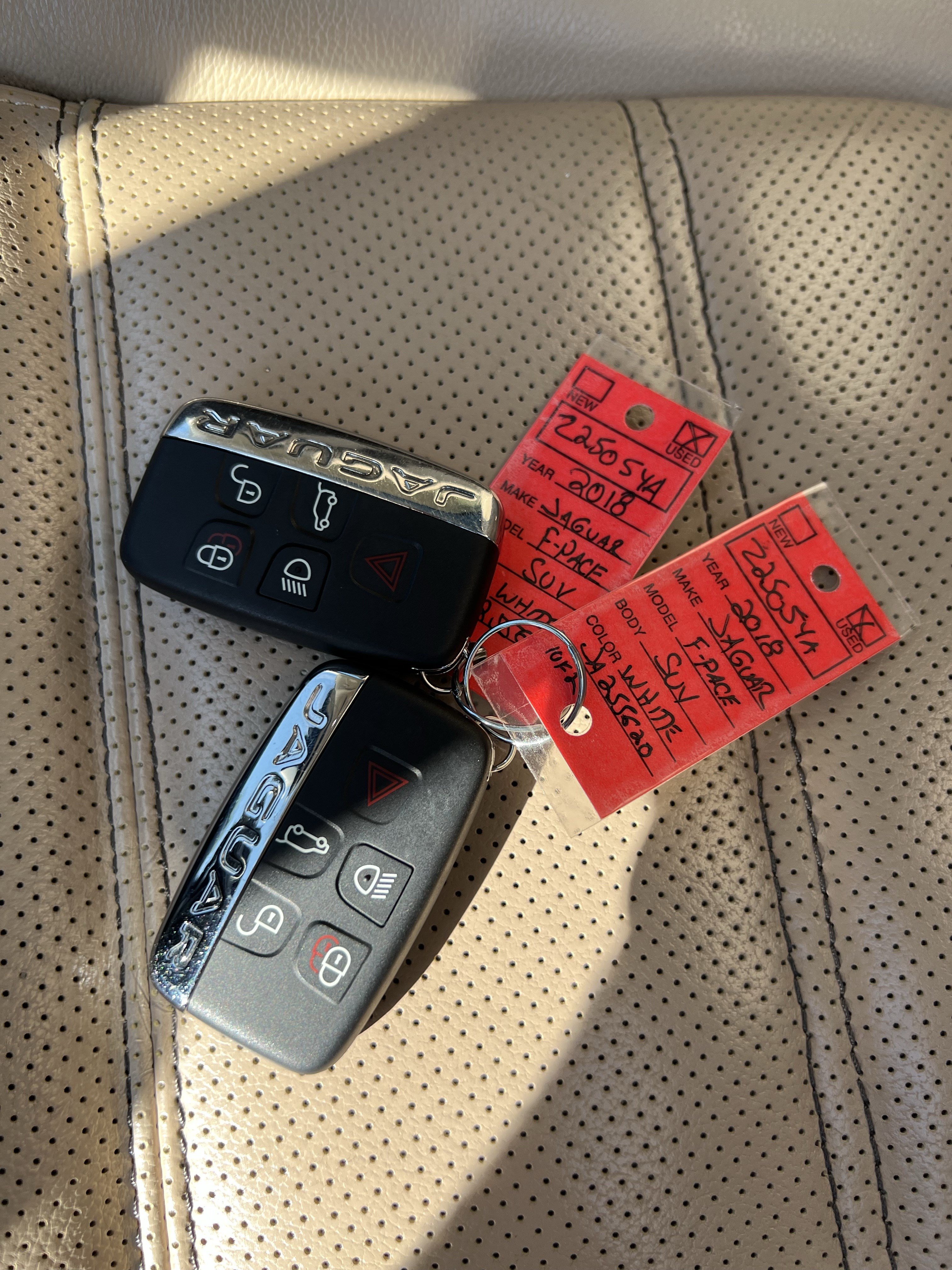 Used 2018 Jaguar F-PACE Prestige AWD/4WD image 38