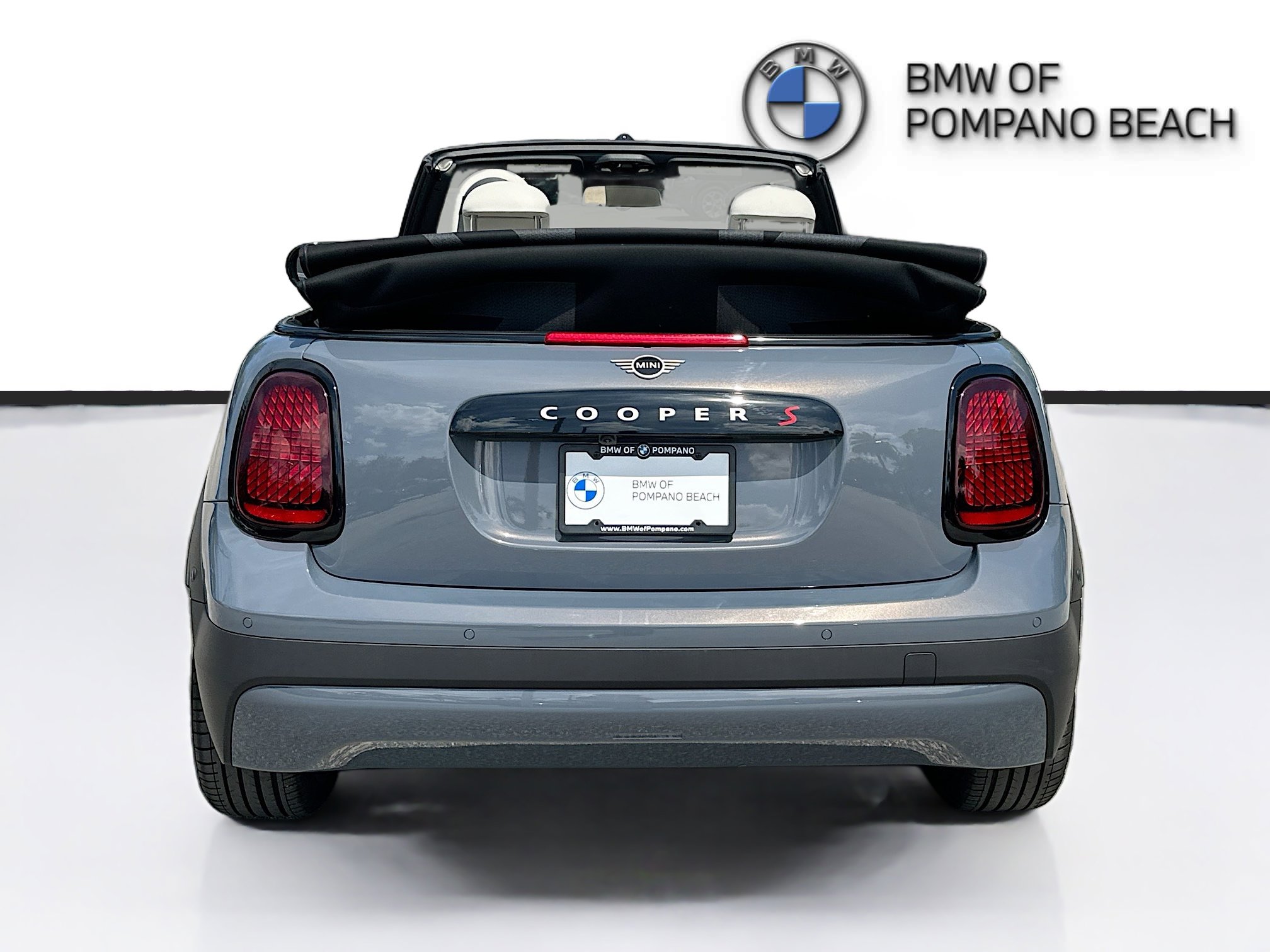 Used 2025 MINI Cooper S FWD image 6