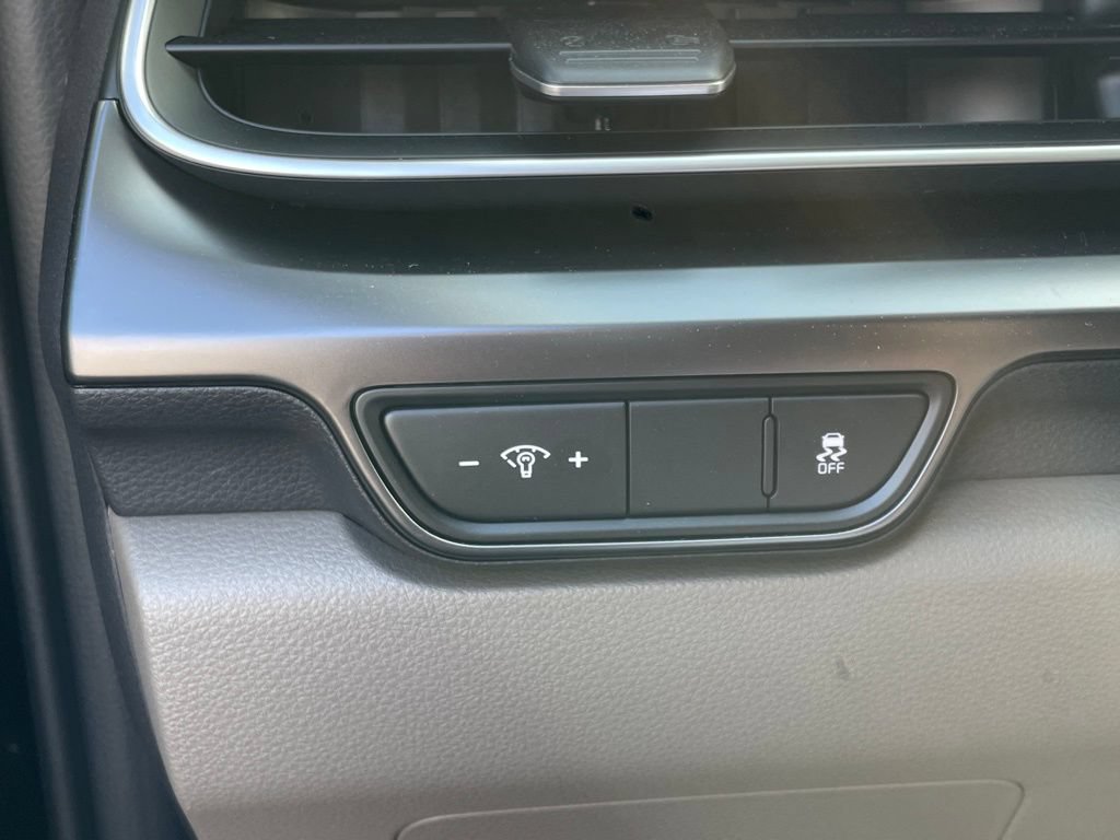New 2026 Kia Carnival FWD image 11