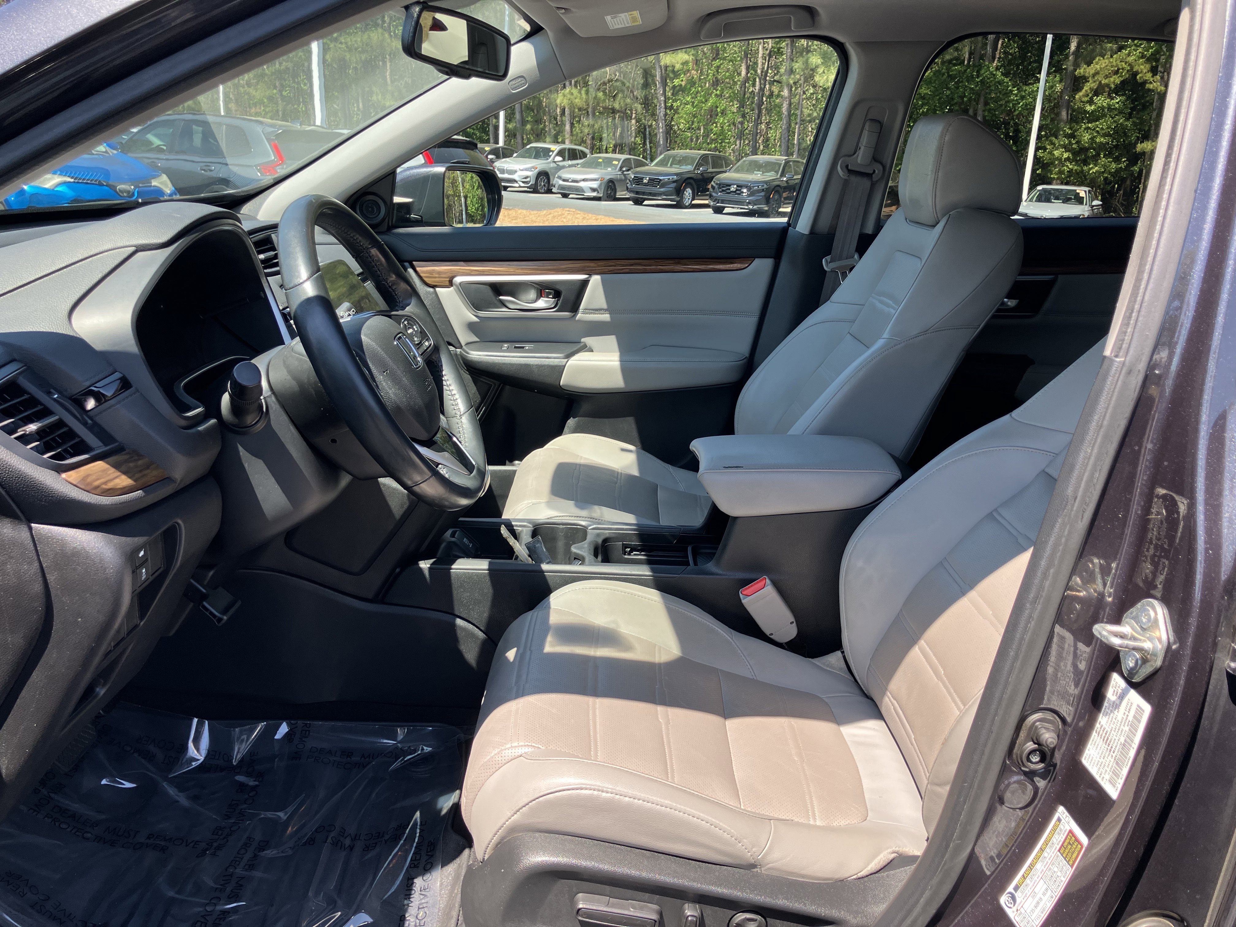 Used 2019 Honda CR-V Touring image 16