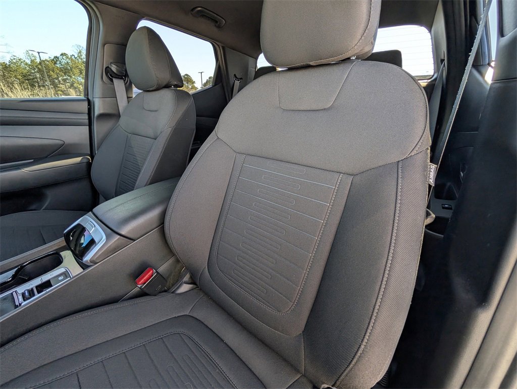 Certified 2025 Hyundai Santa Cruz SE image 20