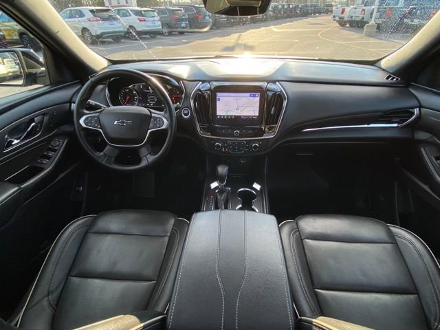 Used 2023 Chevrolet Traverse Premier w/ Redline Edition image 28