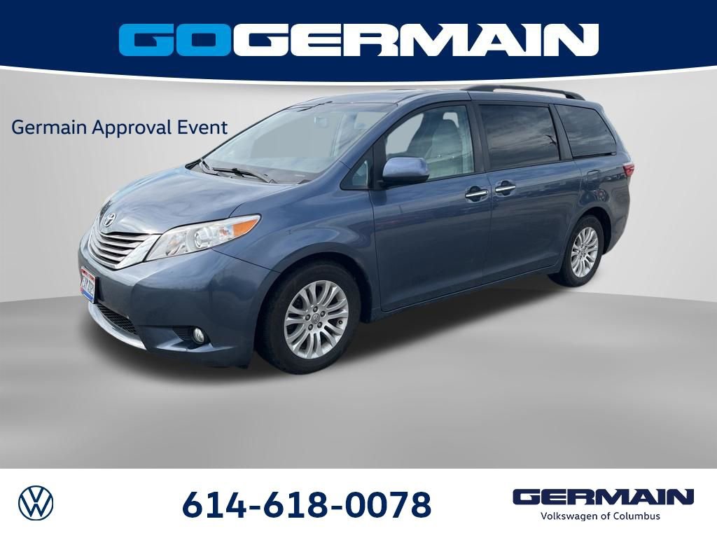 Used 2017 Toyota Sienna XLE Premium