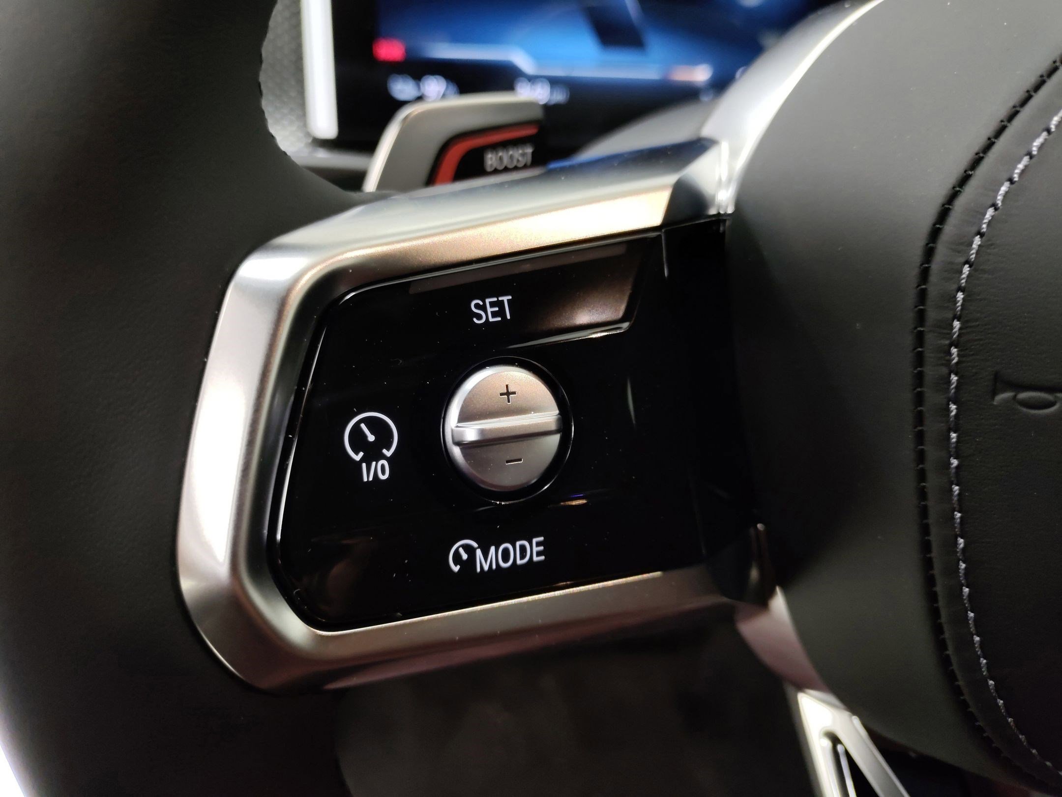 Used 2025 BMW i7 eDrive50 w/ M Sport Package RWD image 14