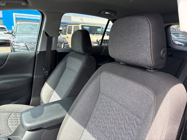 Used 2024 Chevrolet Equinox LT AWD/4WD image 9