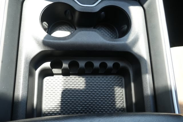Used 2020 RAM 1500 Big Horn RWD image 38
