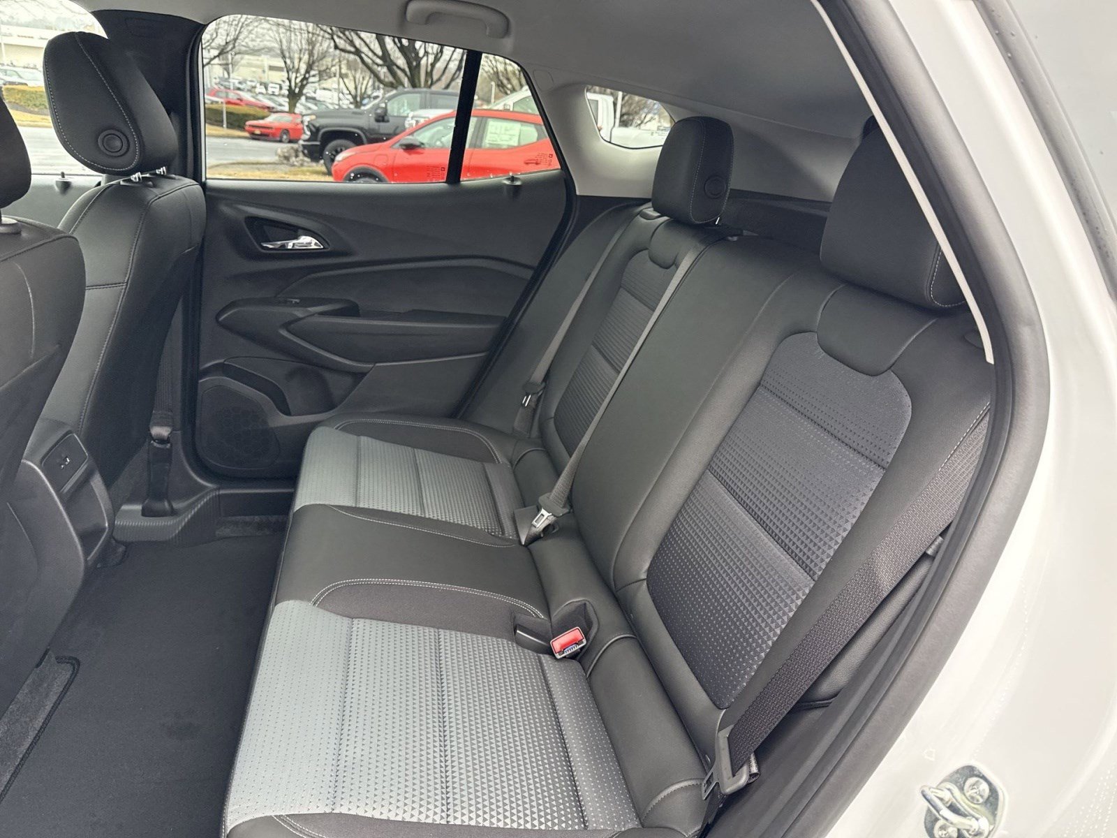 New 2026 Chevrolet Trax LT w/ Driver Confidence Package image 18